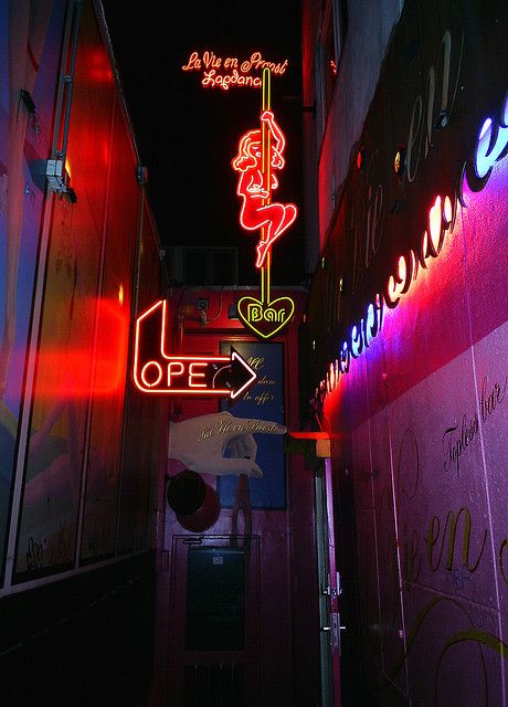 Red Light District (lol) - Amsterdam Amsterdam Red Light District, Nightclub Design, Red Light District, Three Women, Neon Nights, Amsterdam City, Neon Aesthetic, Strip Club, American Life