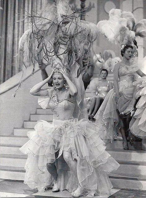 Heavy Hollywood Headdress!    Lucille Ball in the 1955 episode of "I Love Lucy" titled, "Lucy Gets Into Pictures" **Notice the position of Lucy's legs! William Frawley, I Love Lucy Show, Lucille Ball Desi Arnaz, Lucy And Ricky, Desi Arnaz, Lucille Ball, Old Shows, Love Lucy, I Love Lucy