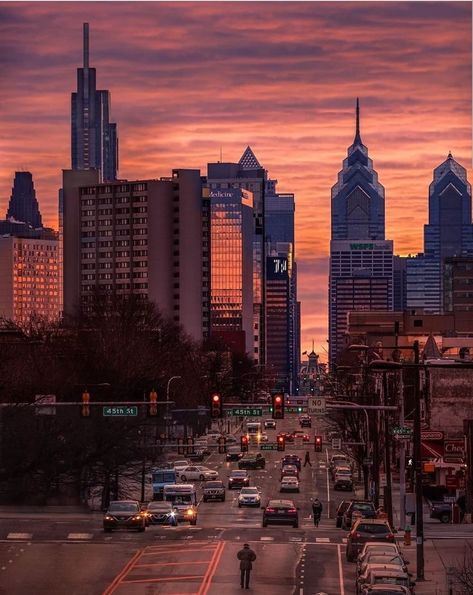 Philly Skyline, Downtown Pictures, City Wallpapers, City Aesthetics, Austin Skyline, Philadelphia Skyline, Best Wallpaper Hd, Pennsylvania Travel, Flight Booking