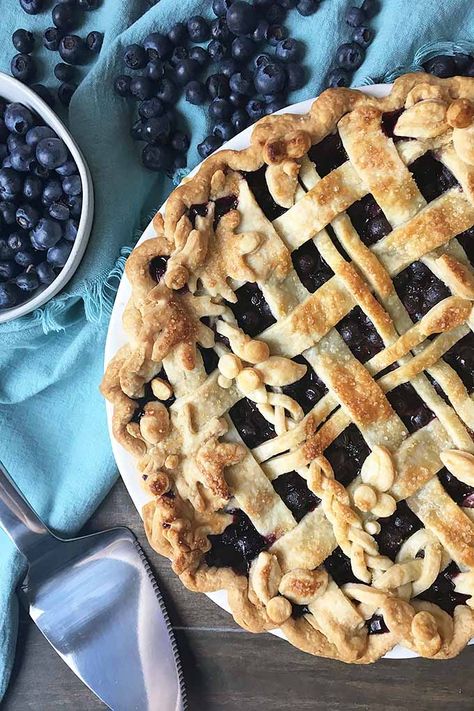 Recipe For Blueberry Pie, Homemade Blueberry Pie, Crust Designs, Pie Crust Designs, Berry Pie, Impressive Recipes, Blueberry Pie, Blueberry Recipes, Delicious Pies