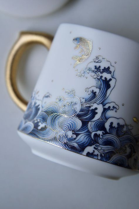 This is absolutely a stunning cup, made of top quality Dehua kaolin, or jade porcelain as it is known in China. Because such porcelain feels like jade and even higher density than jade. But as the use of time becomes longer, it will also show a jade-like luster and oily. Although it has no glaze it's easy to clean and Pretty Dishes Dinnerware Sets, Ceramic Things To Make, Gold Luster Ceramics, Cup Decoration Ideas, Clay Teacup, Cup Inspiration, Ceramic Dishware, Blue Teacup, Porcelain Pattern