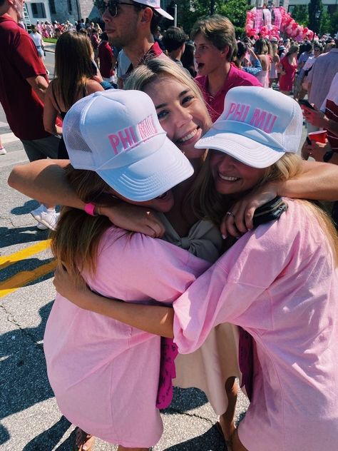 Phi Mu Alabama, Phi Mu Sorority, Pink Sorority, Bama Rush, Dream College, How Lucky Am I, Phi Mu, Sorority Life, Ole Miss