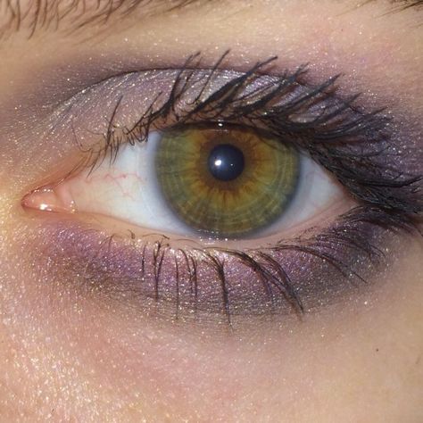 Green Eye Color, Hazel Green Eyes, Birth Colors, Beautiful Green Eyes, Beautiful Eyes Color, Hazel Green, Space Oddity, Halloween Eye Makeup, Green Eye