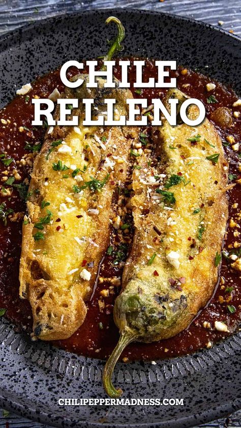 Chile Relleno in a skillet looking super yum. Stuffed Relleno Peppers, Chilis Rellenos Recipe, Chilli Rellenos Recipe, Stuffed Poblano Recipes, Stuffed Pasilla Peppers, What To Do With Pablano Pepper, Roasted Chili Peppers Recipes, Mexican Chili Relleno Recipe, Chili Poblano Recipes