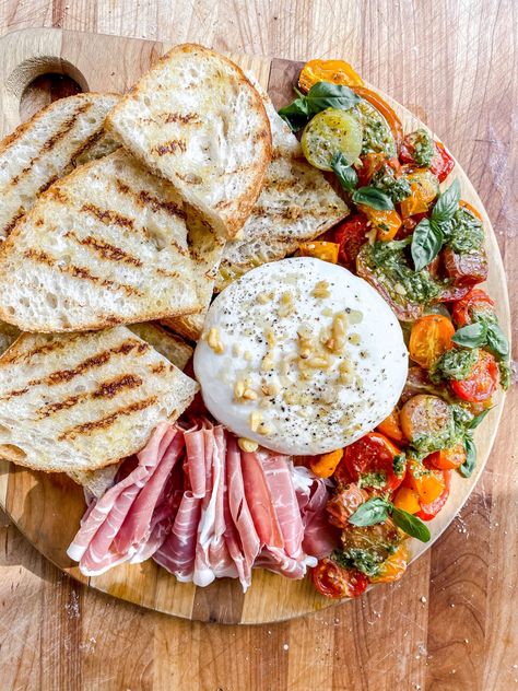 Burrata Cheese Board, Snacks For Guests Easy, Cheese Spread Board, Burrata Board, Wishbone Kitchen, Scape Pesto Recipe, Burrata Appetizer, Burrata Cheese, Cooking Tomatoes