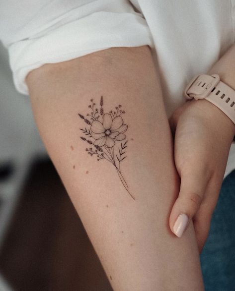 Small Flower Tattoo, Cosmos Tattoo, Lavender Tattoo, Fineline Tattoo, Female Tattoos, Flower Wrist Tattoos, Bouquet Tattoo, Wildflower Tattoo, Small Flower Tattoos