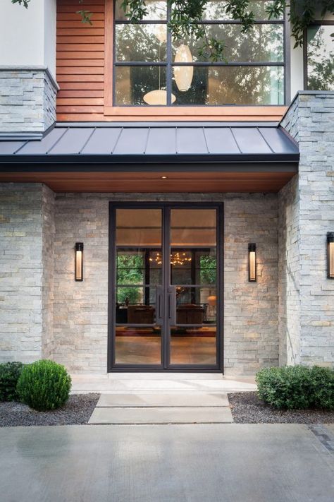 House Entrance Doors, Prairie Style Houses, Entrance Door Design, House Front Door, Stone Cladding, Front Entrance, Front Door Design, Porch Design, Modern Exterior