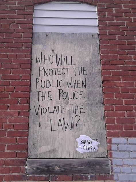 Police are More Dangerous to the Public Than Criminals - Who will protect the public when the police violate the law? Graffiti Quotes, Protest Art, Protest Signs, Power To The People, A Sign, Lives Matter, Black Lives, Black Lives Matter, The Public