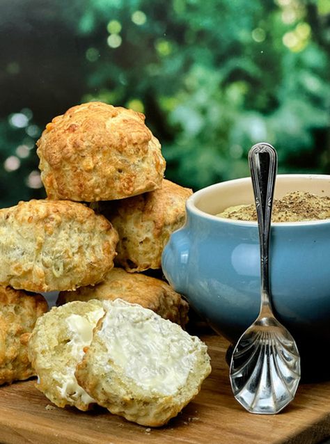 Stilton Cheese Recipes, Stilton Recipes, Cheese Scone Recipes, Stilton Cheese, How To Make Scones, Uk Recipes, Cheese Scones, Savory Pies, Fig Jam