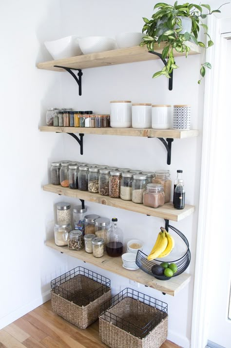 8 tips For Creating Successful Open Shelving (and a pantry) Organiser Cucina, Kitchen Simple, Desain Pantry, Small Kitchen Organization, Kitchen Organization Diy, Decor Ikea, Rustic Farmhouse Kitchen, Small Space Kitchen, Kitchen Trends