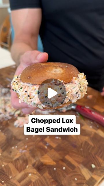 Bagel Sandwich Recipes, Smoked Salmon Cucumber, Lox Recipe, Lox Bagel, Bagel Spread, Salmon Lox, Bobby Parrish, Salmon Cucumber, Everything But The Bagel Seasoning