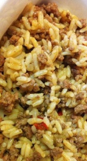 Cajun Dirty Rice, Dirty Rice Recipe, Cajun Dishes, Louisiana Cajun, Rice Food, Dirty Rice, Southern Recipes Soul Food, Cajun Cooking, Louisiana Recipes