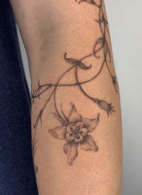 artist is linked! Color Block Tattoo, Earthy Tattoos, French Tattoo, Wrap Tattoo, London Tattoo, Dainty Tattoos, Best Tattoo Designs, Dream Tattoos, Tat Ideas