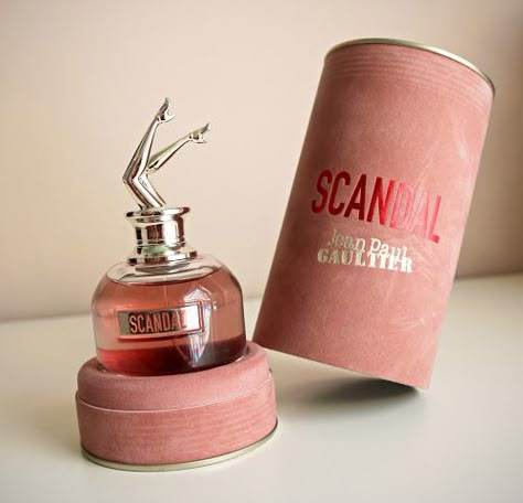 Jean Paul Gaultier Scandal | I Am Fabulicious Jean Paul Gaultier Scandal, Perfume Jean Paul, Perfume Collection Fragrance, Feminine Fragrance, Perfume Scents, Perfume Lover, Luxury Perfume, Dolce E Gabbana, New Fragrances