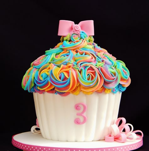 rainbow buttercream giant cupcake Large Cupcake Cakes, Giant Cupcake Cakes, Big Cupcake, Large Cupcake, Giant Cupcake, Cupcake Birthday, Cupcake Birthday Cake, Giant Cupcakes, Cake Pricing