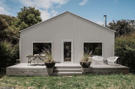 White Shed, Shed House, Alpine House, Black Houses, Shed Home, Cap Ferret, 2 Bedroom House, Beach Shack, Granny Flat