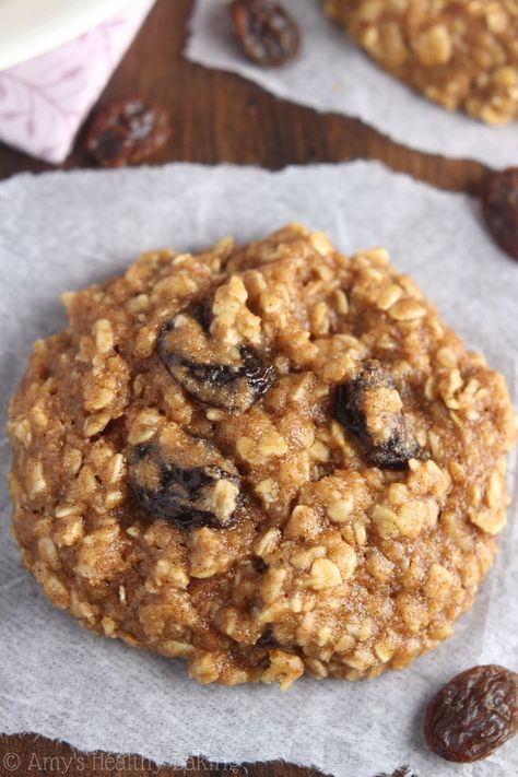 Soft Chewy Oatmeal Raisin Cookies, Clean Eating Oatmeal, Oatmeal Raisin Cookies Healthy, Chewy Oatmeal Raisin Cookies, Snacks Diy, Cookie Recipe Video, Cookie Recipes Oatmeal Raisin, Pudding Chia, Oatmeal Raisin Cookies Chewy