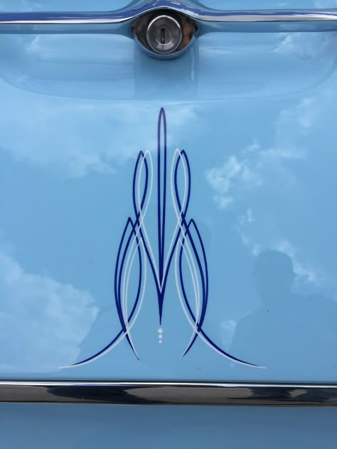 Pin Striping Art, Pinstripe Designs, Car Pinstriping, Stripe Art, Kustom Kulture Art, Auto Graphics, Kombi Motorhome, Sign Painting Lettering, Pinstripe Art