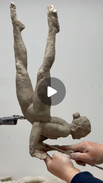 Liang Binbin/ 梁彬彬 on Instagram Clay Body Sculpture Human Figures, Armature Sculpture, Sea Sculpture, Ceramic Sculpture Figurative, Boho Art Drawings, Sculpture Art Clay, Art Advisor, Artists And Models, Artist Models