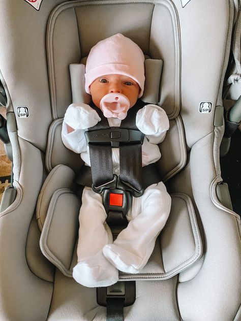 Newborn In Carseat, Baby Boy Outfits Swag, Adorable Babies, Foto Baby, Dream Baby