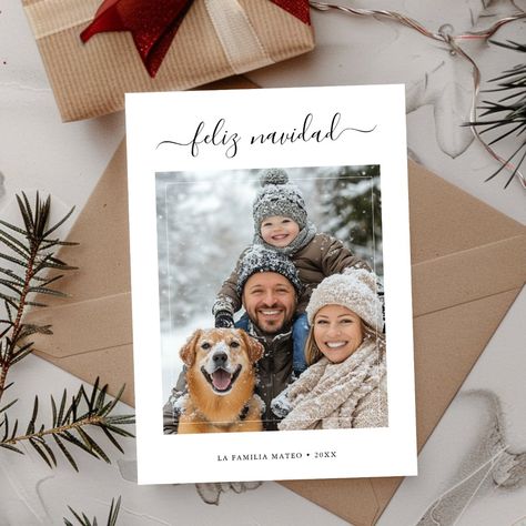 Simple Spanish Christmas Feliz Navidad Photo Spanish Christmas Tree, Feliz Navidad Cards, Merry Christmas Images In Spanish, Spanish Valentines Cards, Christmas In Spanish, Spanish Christmas Cards, Merry Christmas In Spanish, Family Photo Cards, Spanish Holidays