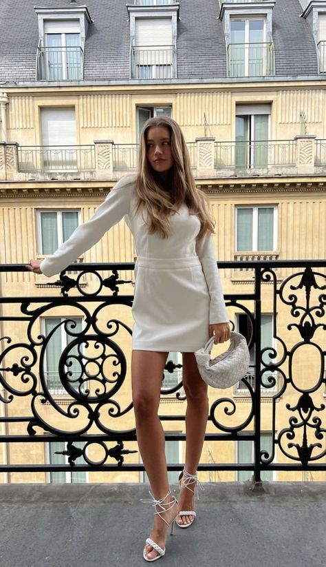 white bottega veneta jodie mini outfit, old money aesthetic outfit, old money outfit women, old money outfit summer, parisian style, old money, old money aesthetic, blair waldorf aesthetic, blair waldorf outfits, old money dress aesthetic, old money dress outfit, old money dress, lovisa barkman outfit, lovisa barkman, lovisa barkman style, white dress outfit, white mini dress outfit Bottega Bags, Outfit Old Money, Bottega Bag, Money Dress, White Dress Outfit, Mini Jodie, Maxi Dress Outfit, Bag Outfit, Glamour Dress