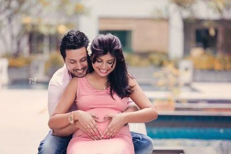 Maternity/Pregnancy Photography - Bangalore, Chennai, Kerala, India - Professional photographer Indian Maternity Photos, Indian Maternity, Studio Maternity Photos, Outdoor Maternity Photos, Maternity Photography Poses Couple, Shower Pics, Maternity Photography Outdoors, Couple Pregnancy Photoshoot, Baby Shower Photography