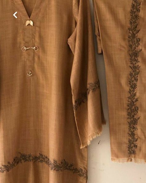 Winter Dress Designing, Winter Dress Ideas, Eid Collection 2022, Dress Designing Ideas, Dress Designing, Simple Kurta Designs, Latest Dress Design, Trendy Shirt Designs, Dresses Ladies