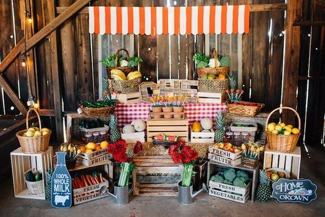 Market Birthday Party, Farmers Market Birthday, Farmers Market Birthday Party, Veggie Display, Farmers Market Party, Farmers Market Stand, Farmers Market Display, Deco Fruit, Market Stands