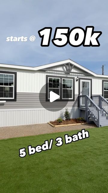 Chance’s Home World on Instagram: "✅This HUGE mobile home is the “Sparrow” by Destiny Homes! This prefab house has 5 bedrooms and 3 bathrooms plus a den/family room! WATCH THE FULL TOUR ON THE CHANNEL FOR ALL THE INFO AND PRICING DETAILS, link in bio!  #mobilehome #manufacturedhome #prefabhouse #prefabhomes #house #newhome #realestate #housetour" 4 Bed Tiny House Floor Plans, Big Mobile Homes, 5 Bedroom Mobile Home Floor Plans, Mobile Home Design Ideas, Mobile Home With Basement, Aesthetic Mobile Home, Modern Trailer Home, Mobile Home Living Room Ideas Doublewide, Mobile Home Layout