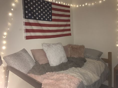 American Flag Room Decor, American Flag Room, American Flag Bedroom, Flag Room Decor, Country Room, Western Bedrooms, Beds Ideas, Country Style Bedroom, Western Bedroom Decor