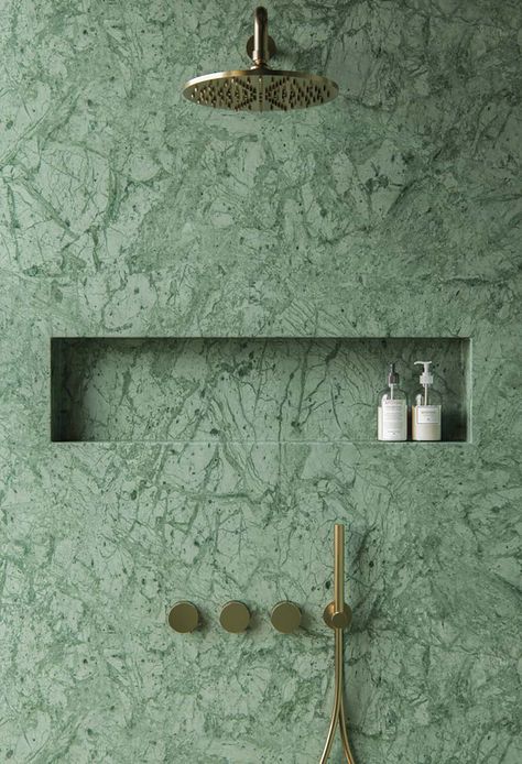 Green Marble Bathroom, Armani Casa, Stone Bathroom, Taiping, Luxurious Home, Luxe Interiors, Bad Design, Green Bathroom, Marble Bathroom