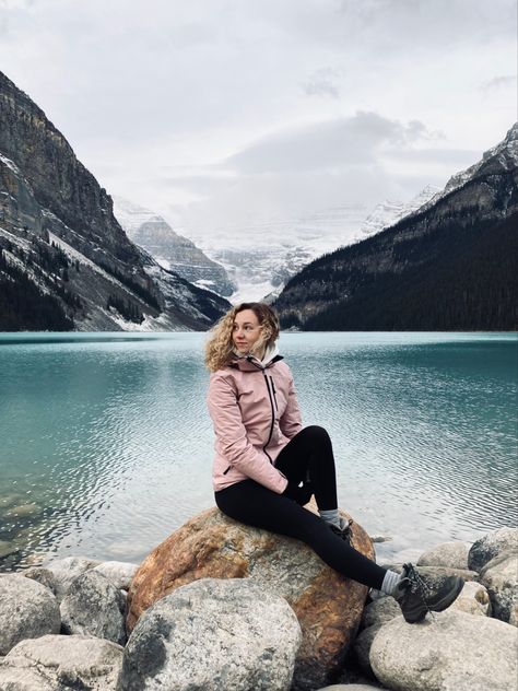 Canada travel - Ash Harrison - Lake Louise Lake Photoshoot, Canada Photos, Travel Diaries, Pic Pose, Lake Louise, Branding Photography, Outfit Fall, Color Pencil Art, Color Pencil