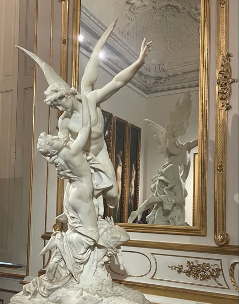 Cupid And Psyche Aesthetic, Greek Love Statues, Statues In Love, Heavenly Bodies Aesthetic, Cupid And Psyche Art, Cupid And Psyche Statue, Psyche Aesthetic, Romantic Statues, Psyche Statue