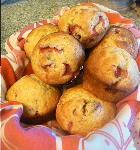 Sour Cream Raspberry Muffins, Sourdough Discard Strawberry Muffins, Strawberry Sour Cream Muffins, Rhubarb Muffins With Sour Cream, Rhubarb Sour Cream Muffins, Sour Cream Muffins, Strawberry Muffins, Indulgent Food, Spring Brunch