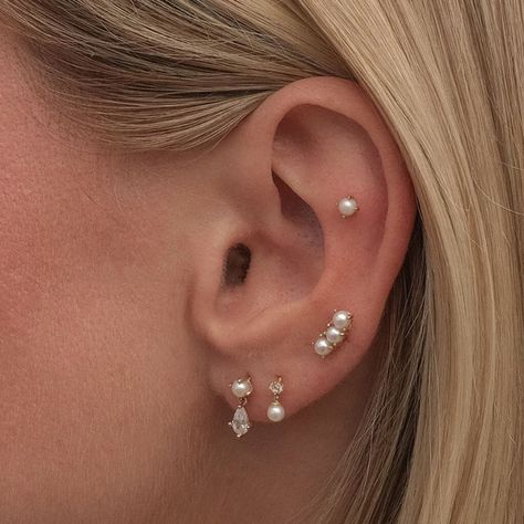 Gold Neill Pearl Piercing | Fine Piercings | Adornmonde Pearl Helix Piercing, Pearl Piercing, Back Piercings, Flat Piercing, Character Vibes, Piercing Stud, Pearl Earring Set, Pearl Statement Earrings, Piercing Ideas