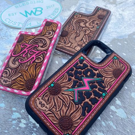 Tooled Leather Phone Case Western, Western Christmas Gifts For Her, Tooled Leather Watch Bands, Western Gift Ideas For Women, Tooled Leather Ideas, Western Truck Accessories, Leather Phone Case Western, Custom Leather Phone Case, Tooled Leather Keychain