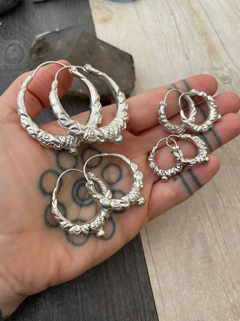 Silver Earrings Big, Thick Silver Hoops, Silver Hoops Aesthetic, Big Silver Earrings, Hoop Earrings Big, Thick Hoop Earrings, Nail Jewels, Hoop Earrings Silver, Earrings Big