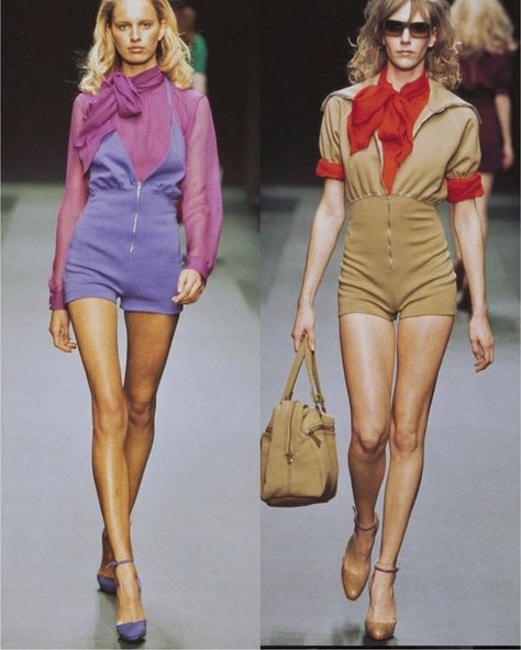 Miu Miu 2000s Runway, 2000s Models, 2000s Runway, Karolina Kurkova, 2000 Fashion, Runway Show, Miu Miu, Models