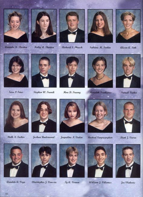 2000s Yearbook Photos, Year Book Pictures, Year Book Template, School Yearbook Template, 70s Yearbook, Dj Headshots, School Id Pictures, 90s Yearbook Photos, Y2k Yearbook