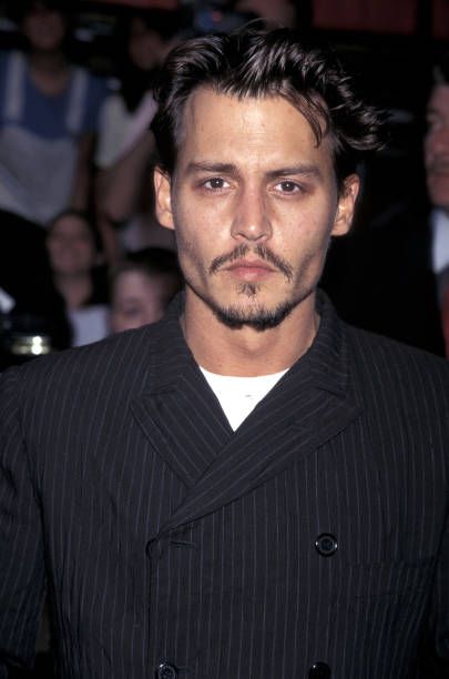 90s Johnny Depp, Mustache And Goatee, Johnny Depp Images, جوني ديب, Johnny Depp Style, Young Johnny Depp, Johnny Depp Pictures, Johnny D, Feeling Pictures