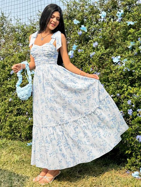 SHEIN WYWH Women'S Floral Print Pleated Cami Dress Cottagecore Dress | SHEIN USA Cottagecore Outfits Dress, Picnic Dresses, Blue Ootd, Summer Ball, Wedding Notes, Cottagecore Outfits, Polished Style, Picnic Dress, Dress Cottagecore