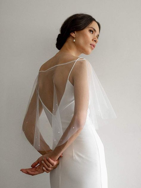 Pearl Bridal Caplet - Gorgeous Bridal Caplets and Wraps - a round up of favorite wedding day looks from heirloom wedding garter designer, The Garter Girl.  #gartergirl #thegartergirl #gartergirlloves #weddingfashion #bridalfashion #bridalcaplet Wedding Capelet, Bridal Capelet, Urban Wedding Venue, Sentimental Wedding, Heirloom Wedding, Wedding Cape, Wedding Venue Inspiration, Bridal Cape, Space Wedding