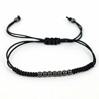 Mens Bracelet Diy, Hemp Macrame, Macrame Bracelet Diy, Ankle Bracelets Diy, Make Friendship Bracelets, Friendship Bracelets With Beads, Bracelets Handmade Diy, Diy Friendship Bracelets Patterns, Diy Bracelets Easy