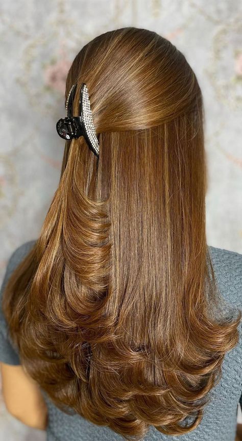 Brown Hair Colour Ideas, Shades Of Brown Hair, Golden Hair Color, Honey Brown Hair Color, Brown Hair Colour, Caramel Brown Hair, Golden Brown Hair Color, Warm Brown Hair, Chestnut Brown Hair