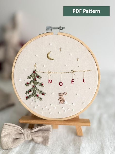 Cute Christmas Embroidery, Easy Christmas Embroidery Patterns, Cute Embroidery Design, Embroidery Cristhmas, Simple Christmas Embroidery Patterns, Easy Embroidery Christmas, Holiday Embroidery Patterns Free, Christmas Embroidery Ideas Simple, Christmas Embroidery Easy