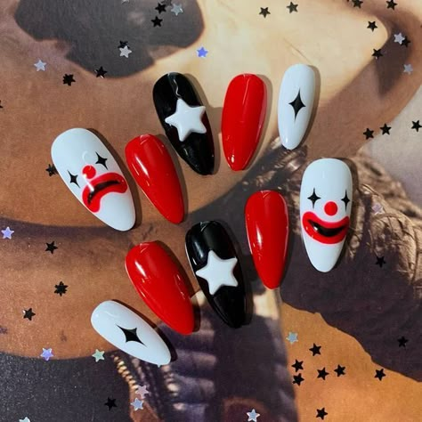 Paznokcie Hello Kitty, Fake Nails Designs, Punk Nails, Anime Nails, Goth Nails, Grunge Nails, Colorful Nails, Pretty Gel Nails, Halloween Nail Designs