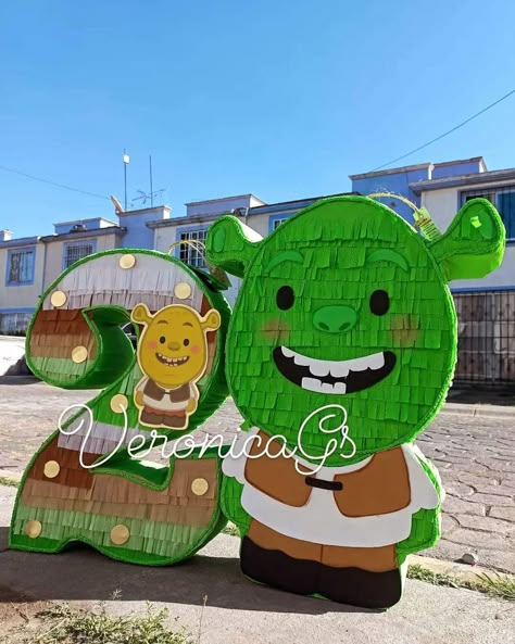 Shrek Pinata, Shrek Birthday Party, Shrek Birthday, Birthday Party Adult, Shrek Fiona, Shrek Party, Key Ideas, Bday Party Theme, Kids Birthday Theme