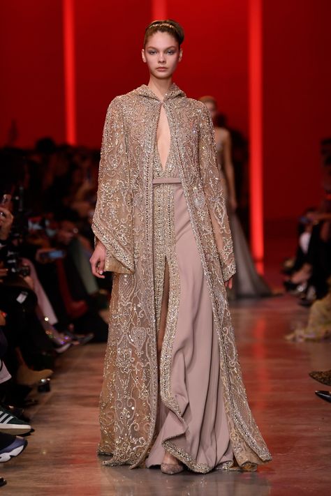 Elie Saab Couture Spring 2024 [PHOTOS] Arabian Outfit, Modern Cinderella, Arabian Princess, Glamorous Evening Dresses, Moroccan Clothing, Ellie Saab, Elie Saab Spring, Elie Saab Couture, Moroccan Fashion