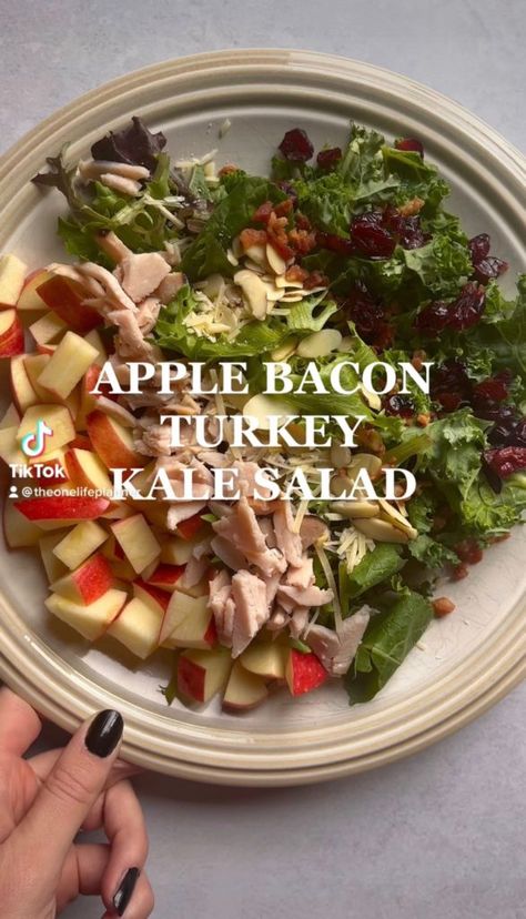 Turkey Apple Salad, Bacon Turkey, Apple Turkey, Fall Salad, Kale Caesar Salad, Autumn Salad, Clean Food Crush, Apple Salad, Homemade Dressing